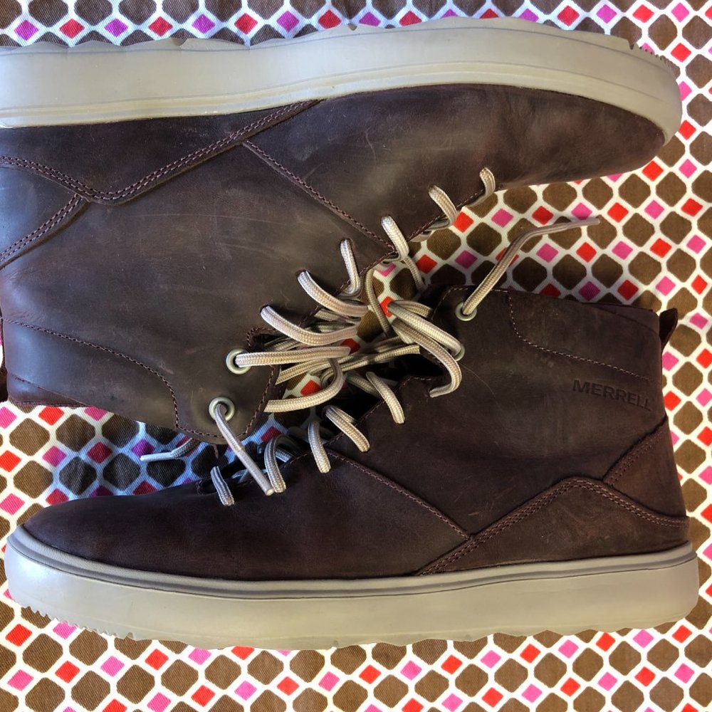 Women's Merrell boots NWOT